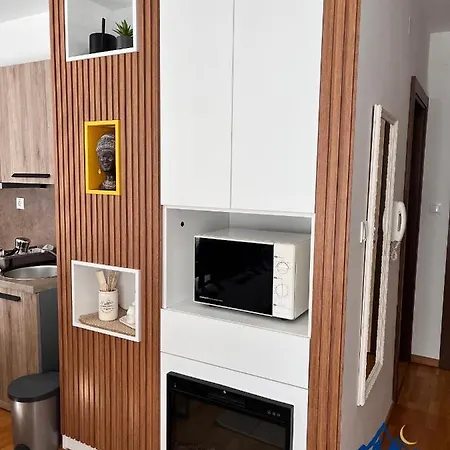 Apartment Fully Equiped, Quiet, For 5 Persons, Next To Panoramic Gondola Brzece