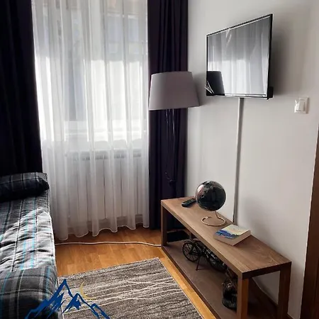Fully Equiped, Quiet, For 5 Persons, Next To Panoramic Gondola * Brzece