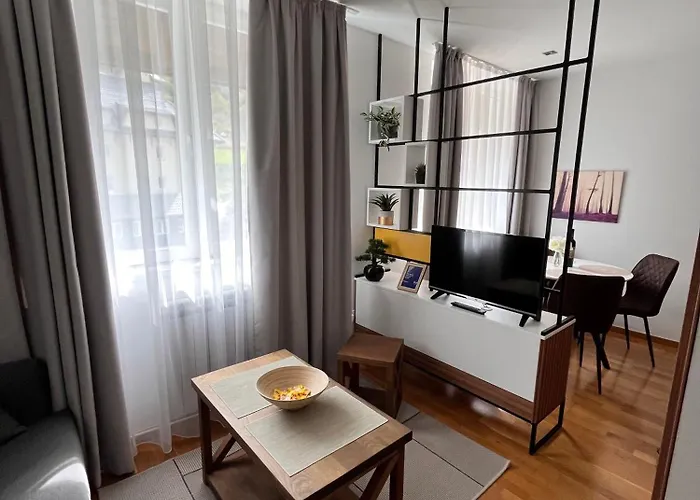 Fully Equiped, Quiet, For 5 Persons, Next To Panoramic Gondola Appartement *