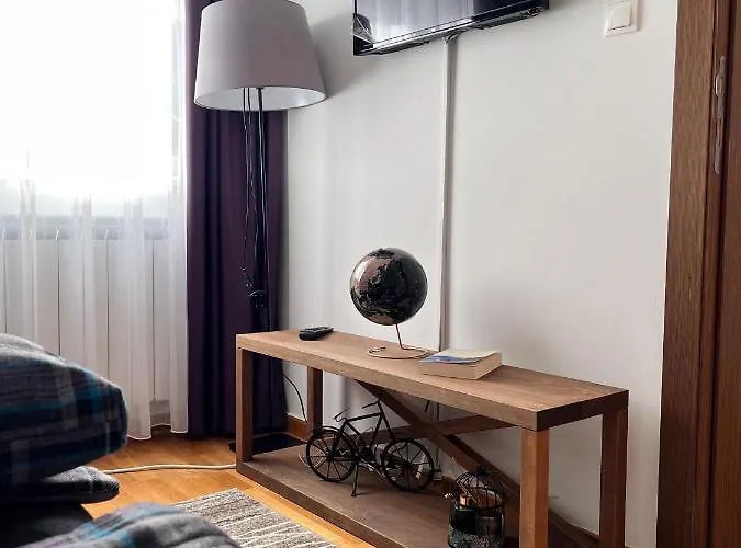 Fully Equiped, Quiet, For 5 Persons, Next To Panoramic Gondola Appartement Brzeće